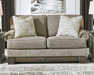 Einsgrove Signature Design by Ashley Loveseat