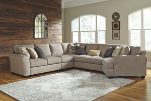 Pantomine Benchcraft 5-Piece Sectional with Cuddler