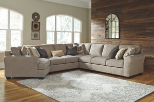 Pantomine Benchcraft 5-Piece Sectional with Cuddler