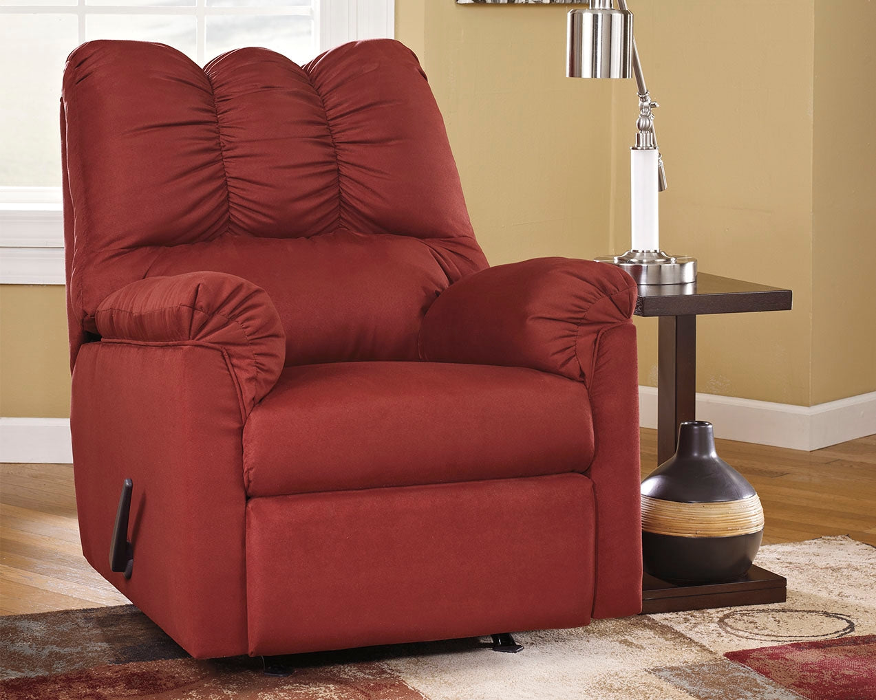 Darcy Signature Design by Ashley Recliner