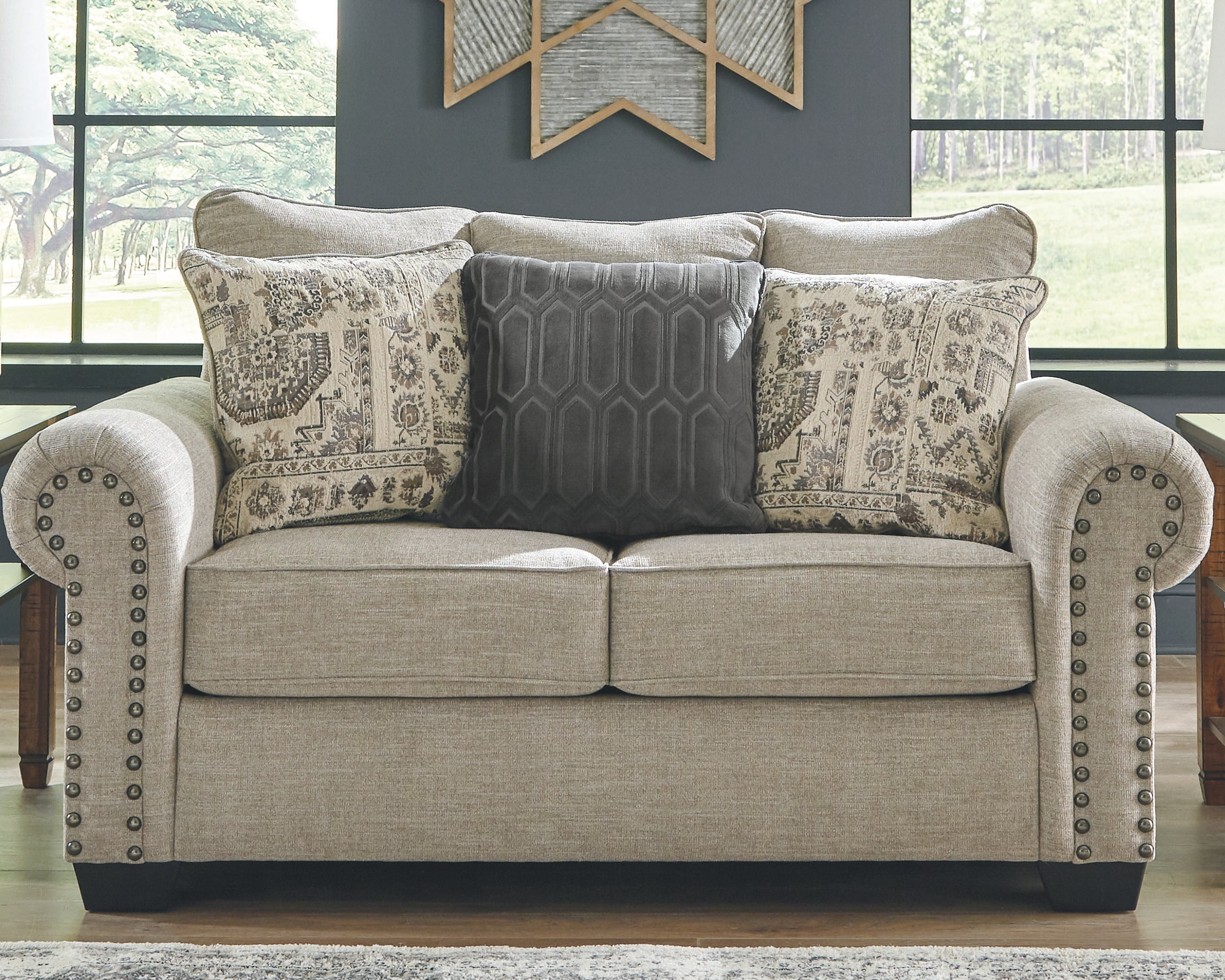 Zarina Signature Design by Ashley Loveseat