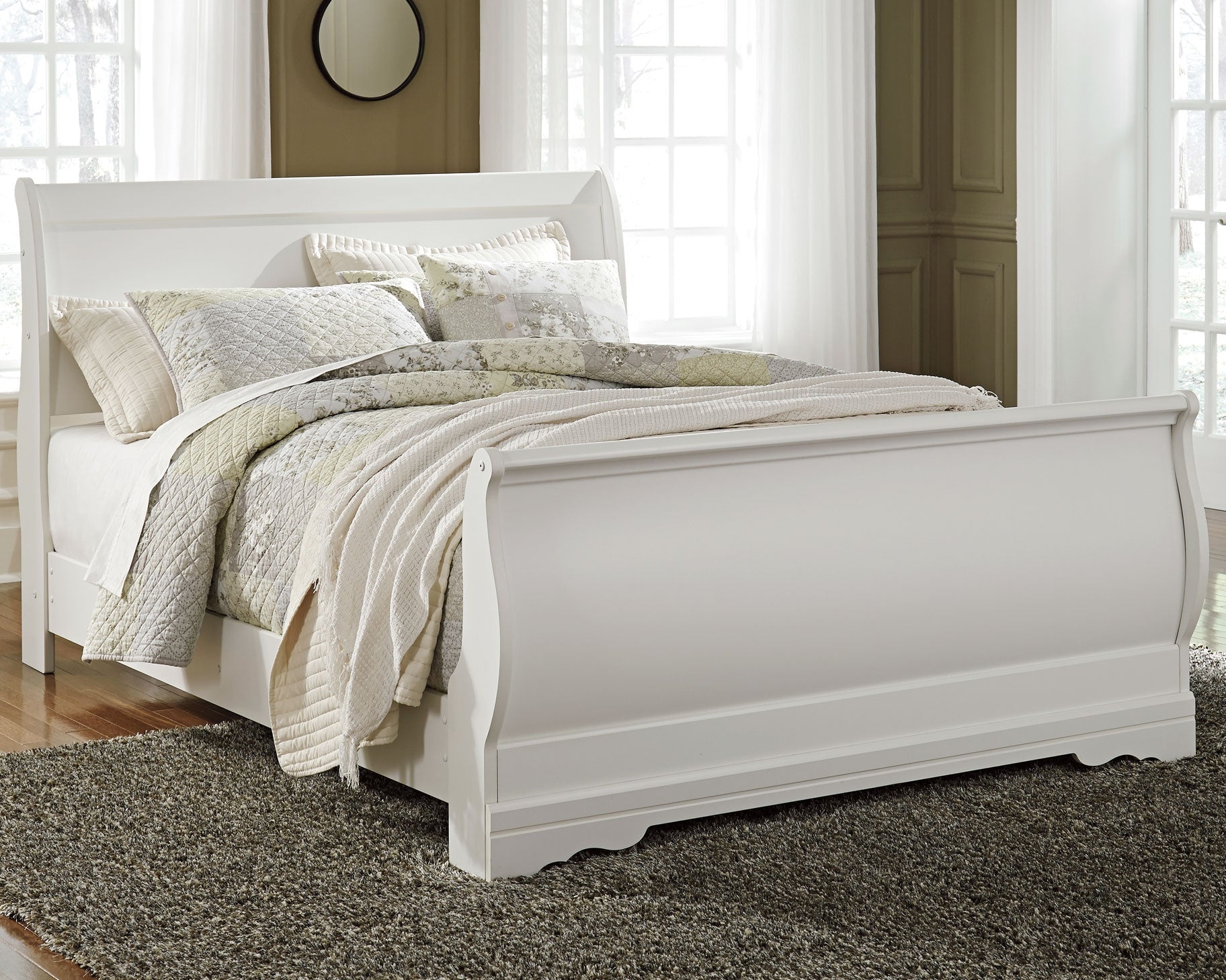 Anarasia Signature Design by Ashley Queen Sleigh Bed