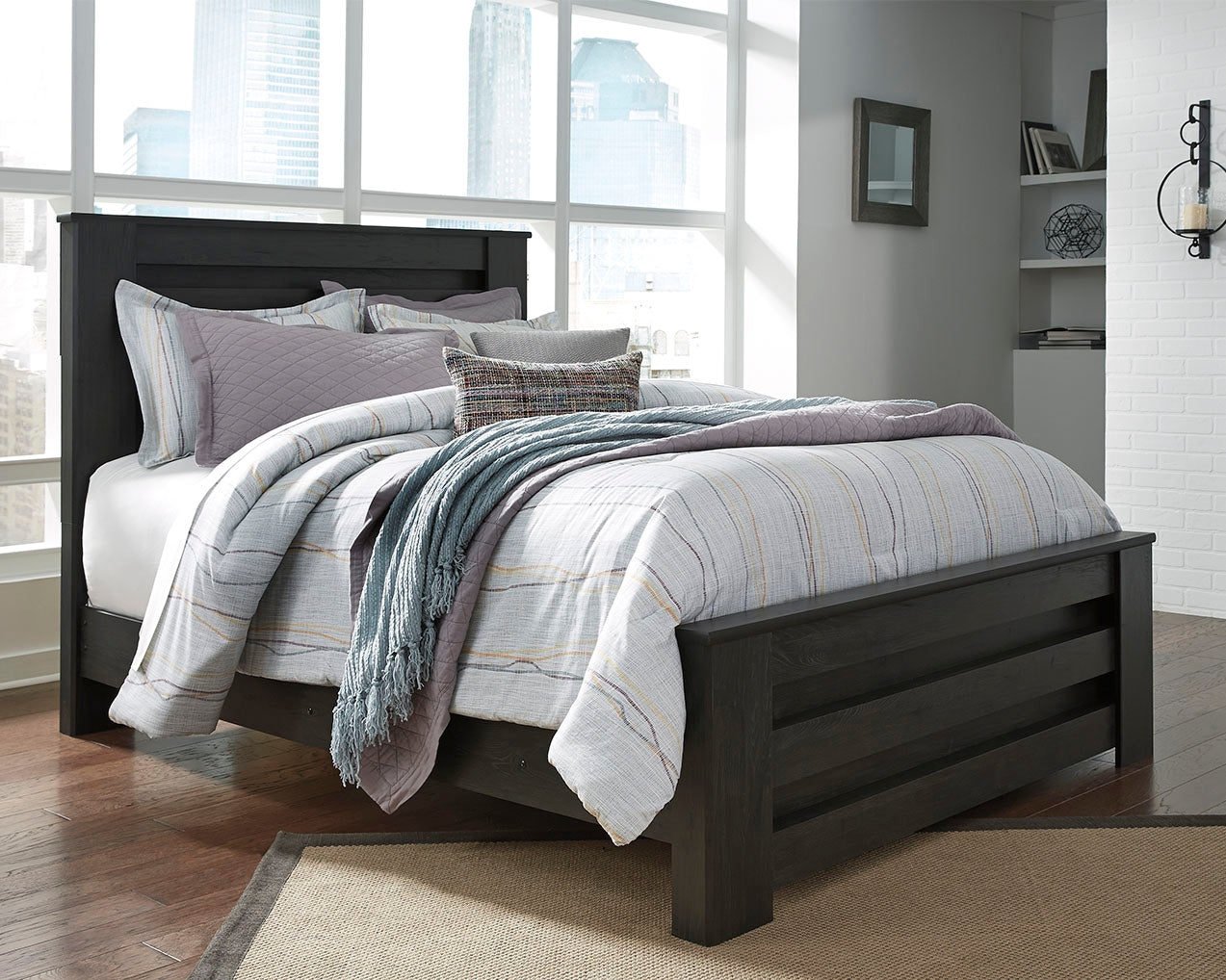 Brinxton Signature Design by Ashley Queen Panel Bed