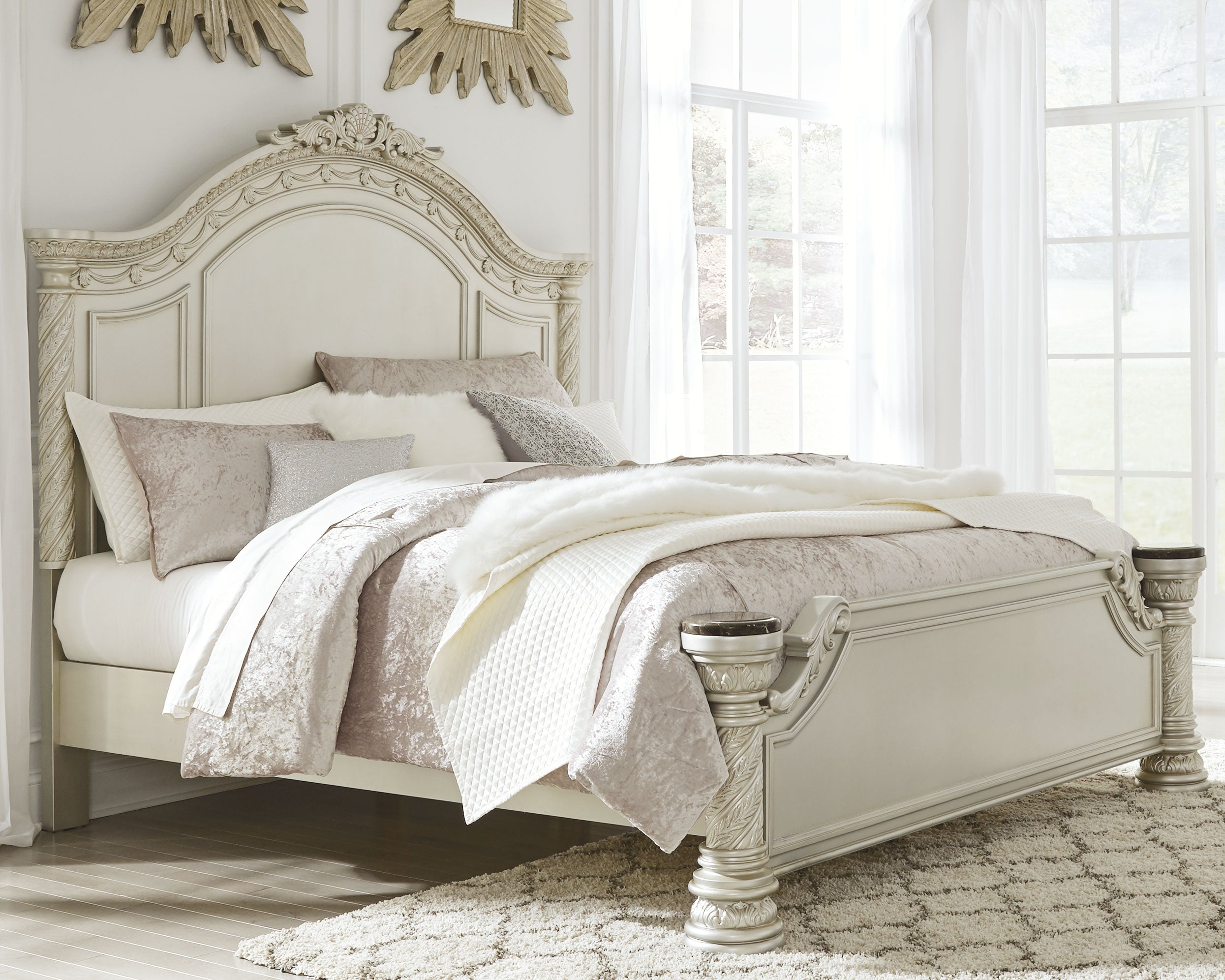 Cassimore Signature Design by Ashley California King Panel Bed