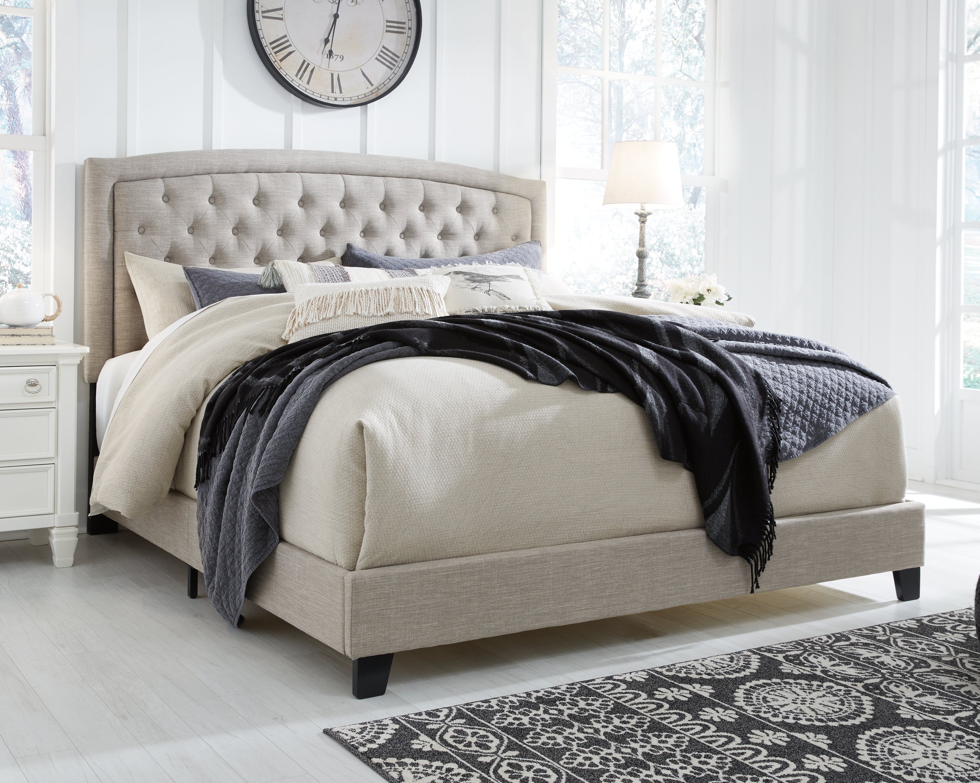 Jerary Signature Design by Ashley Upholstered Bed