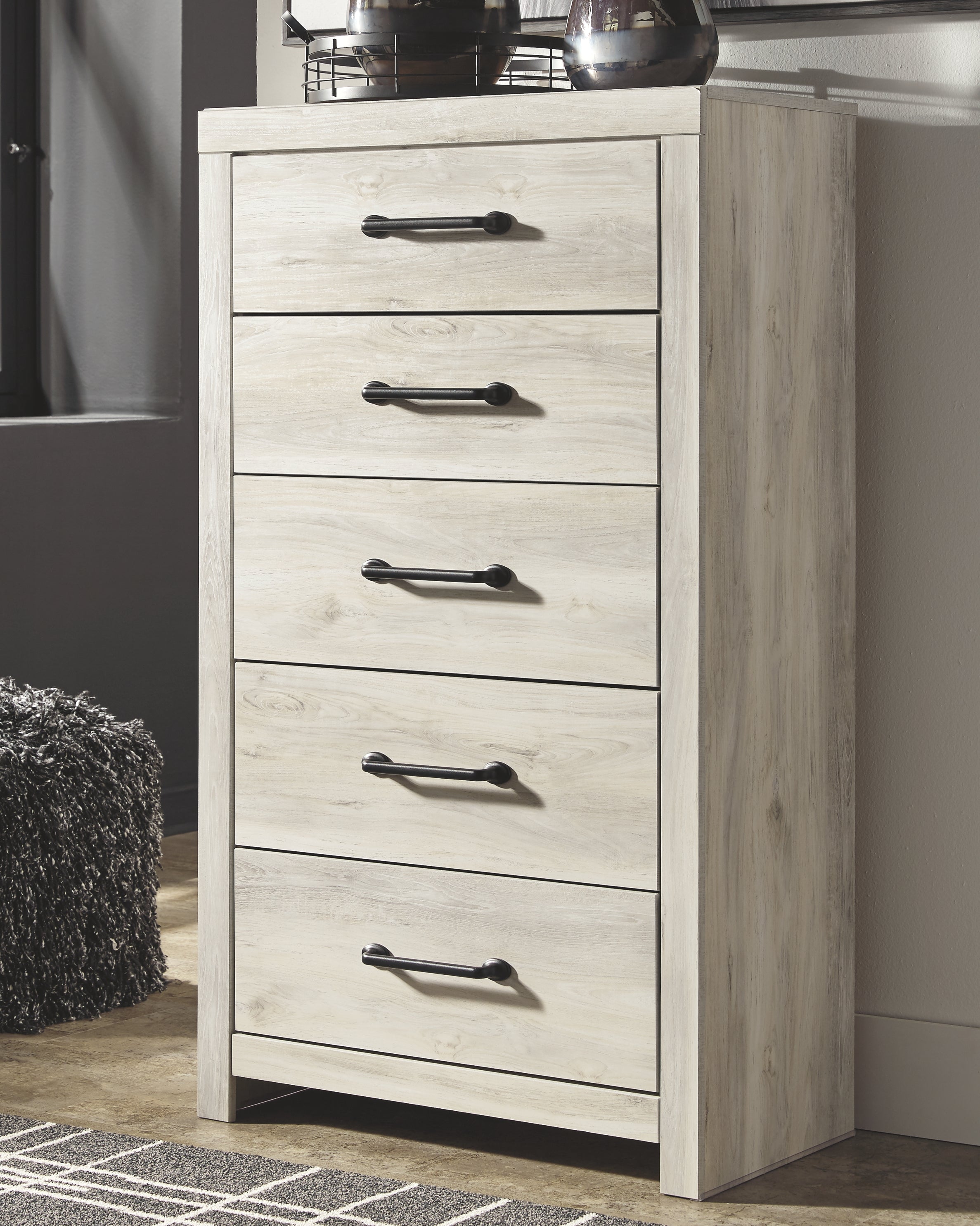 Cambeck Signature Design by Ashley Chest of Drawers