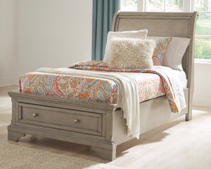 Lettner Signature Design by Ashley Twin Sleigh Bed