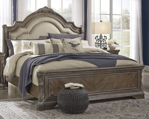 Charmond Signature Design by Ashley Queen Upholstered Sleigh Bed