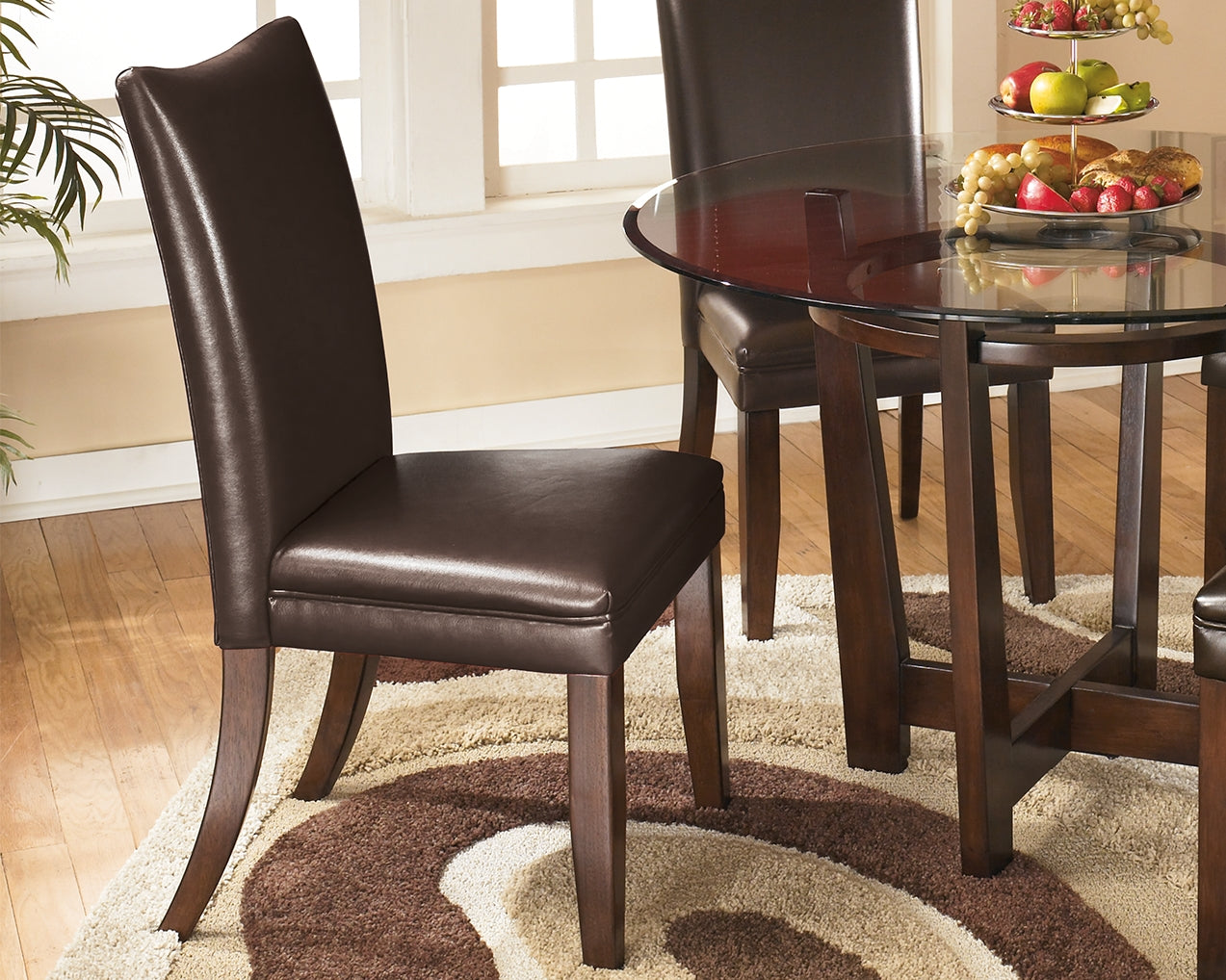 Charrell dining room online table