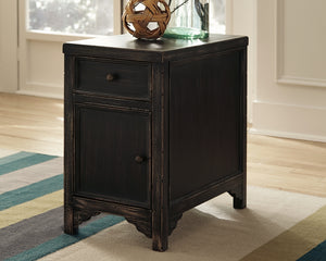 Gavelston Signature Design by Ashley End Table Chair Side