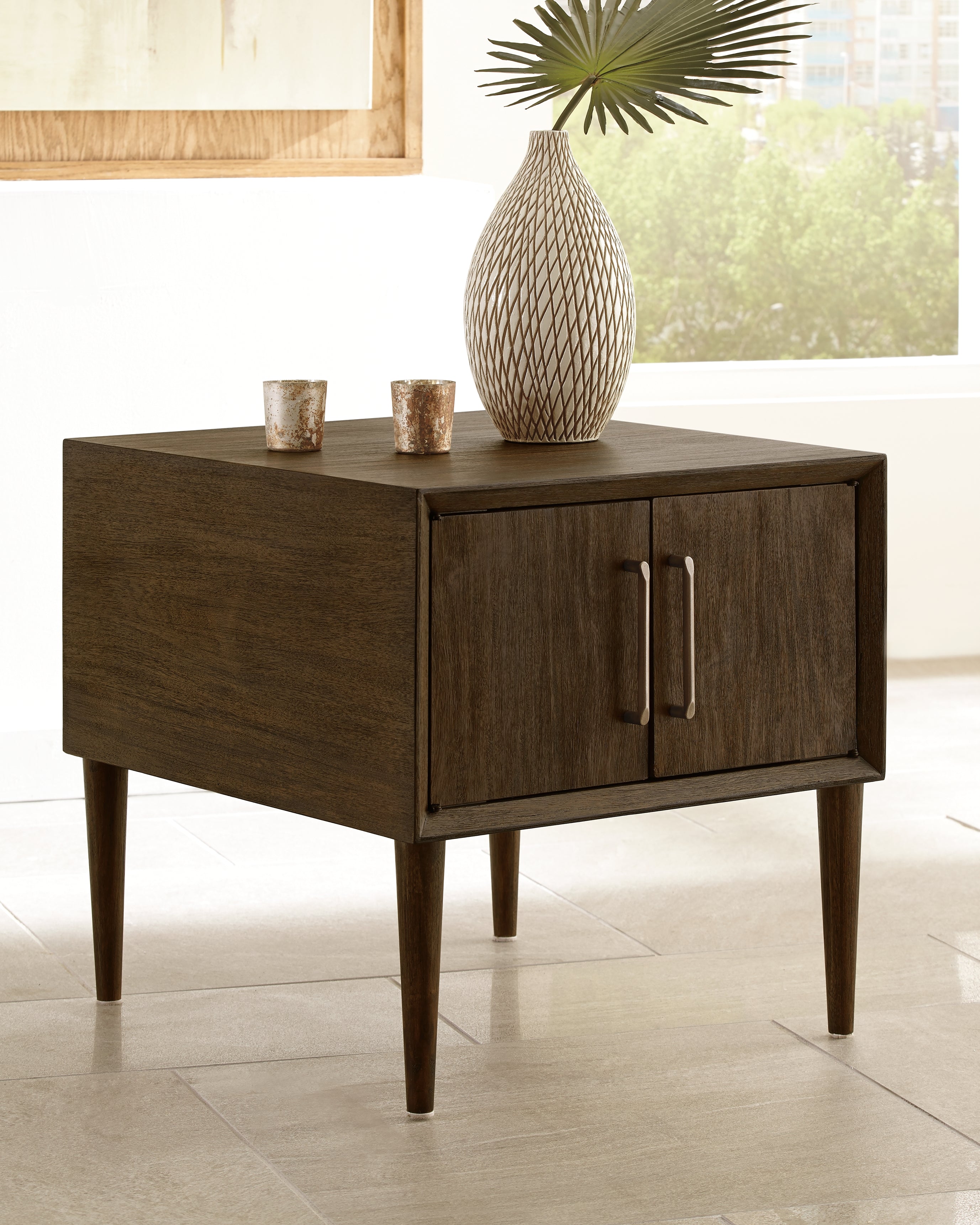 Kisper Signature Design by Ashley End Table