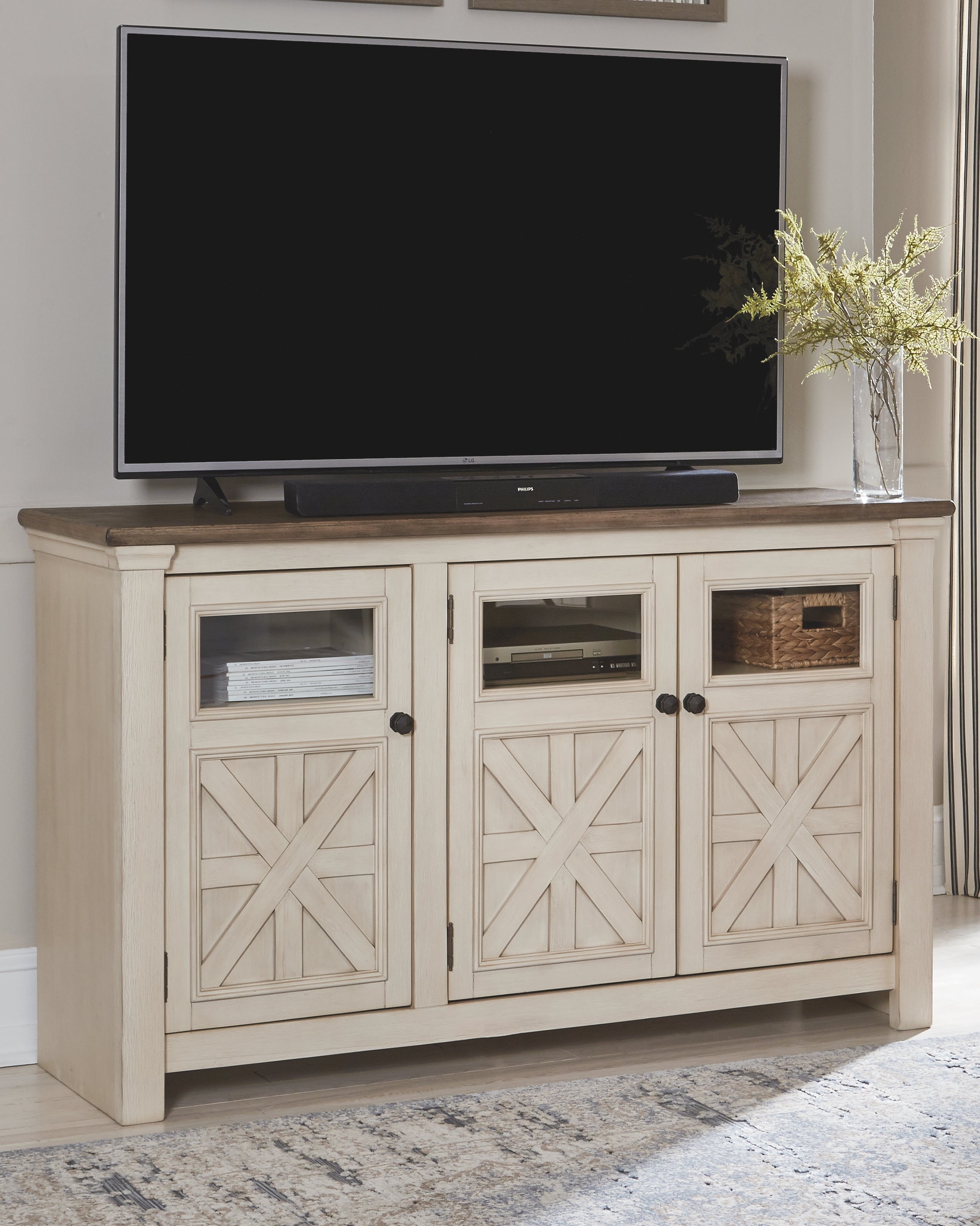 Bolanburg Signature Design by Ashley TV Stand