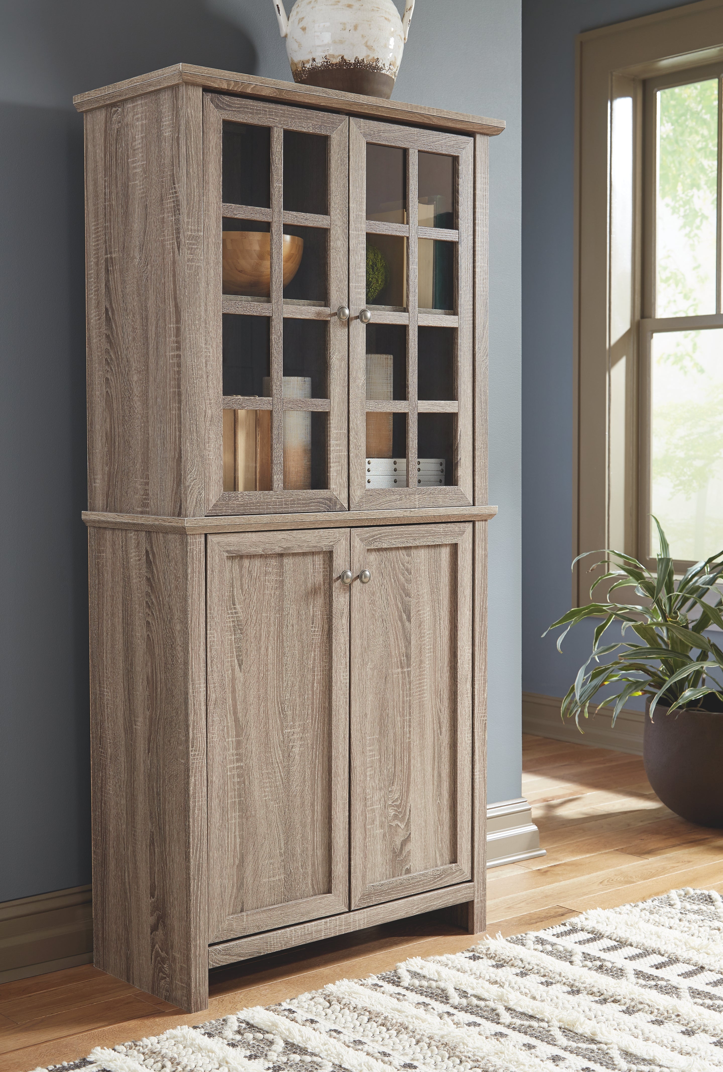 Drewmore Signature Design by Ashley Cabinet